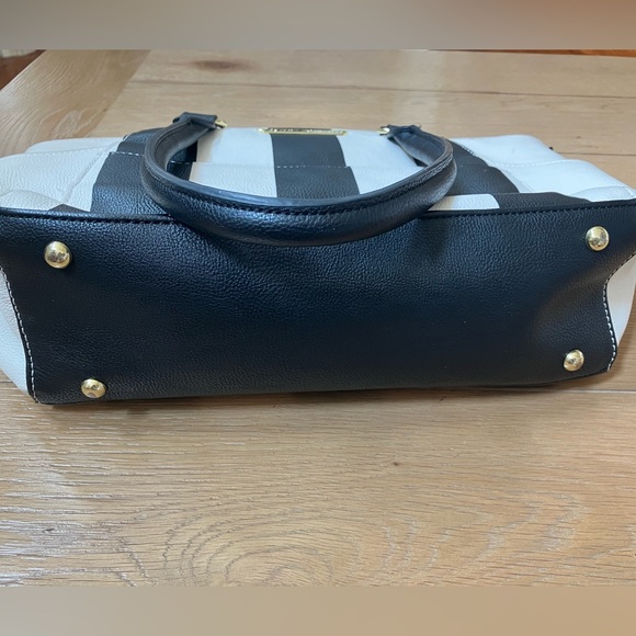 Betsey Johnson bag - Picture 6 of 12